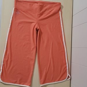 Sport Wide Leg Capri Pants - Salmon color